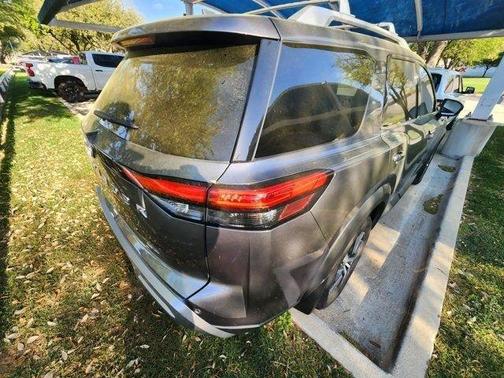 Gun Metallic 2024 Nissan Pathfinder SL