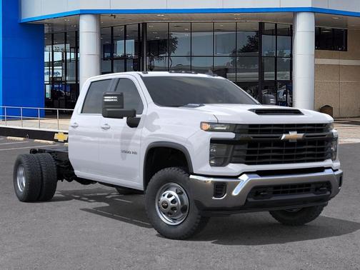 2025 Chevrolet Silverado 3500 WT