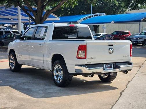 Bright White Clearcoat 2022 RAM 1500 Big Horn