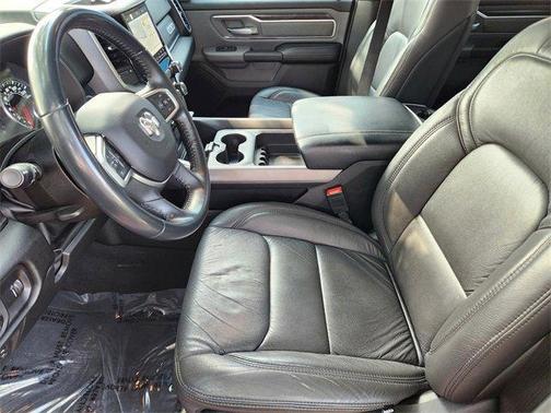 Bright White Clearcoat 2022 RAM 1500 Big Horn