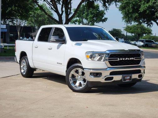 Bright White Clearcoat 2022 RAM 1500 Big Horn