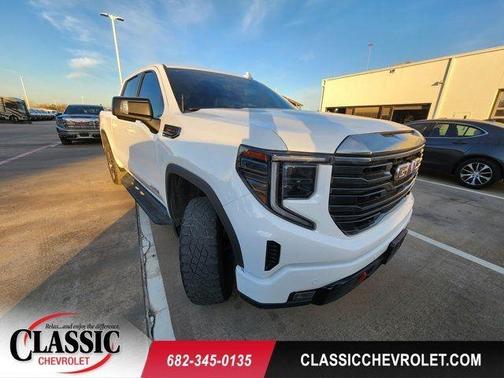 2024 GMC Sierra 1500 AT4