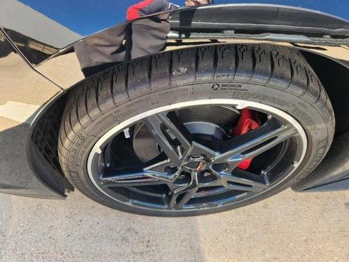 2024 Chevrolet Corvette Stingray w/1LT