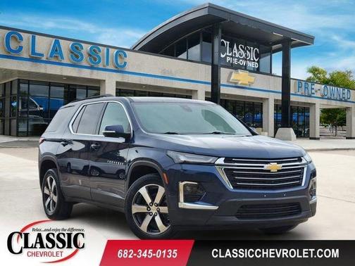 Northsky Blue Metallic 2023 Chevrolet Traverse LT Leather