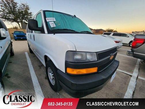2025 Chevrolet Express 3500 LS