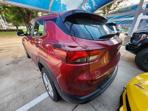 Scarlet Red Metallic 2021 Chevrolet Trailblazer LS
