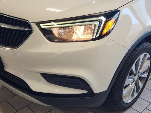 Summit White 2020 Buick Encore Preferred
