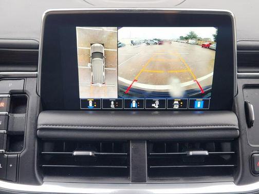 Black 2022 Chevrolet Suburban Z71