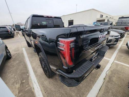 2024 GMC Sierra 2500 AT4