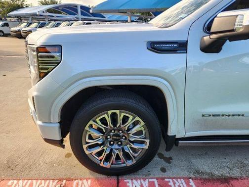 2024 GMC Sierra 1500 Denali Ultimate