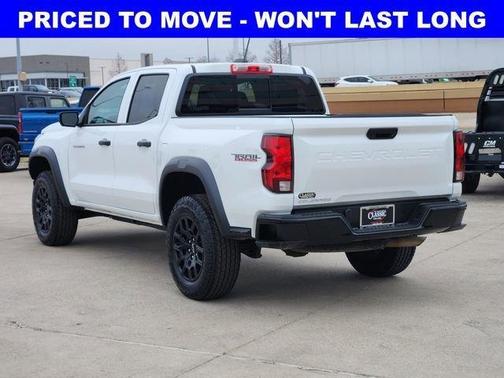 Summit White 2024 Chevrolet Colorado Trail Boss