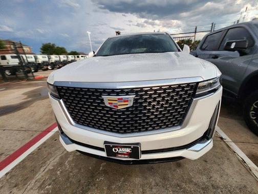 2023 Cadillac Escalade Luxury