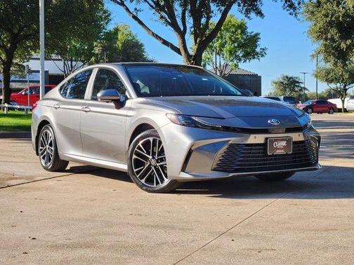 2025 Toyota Camry XLE