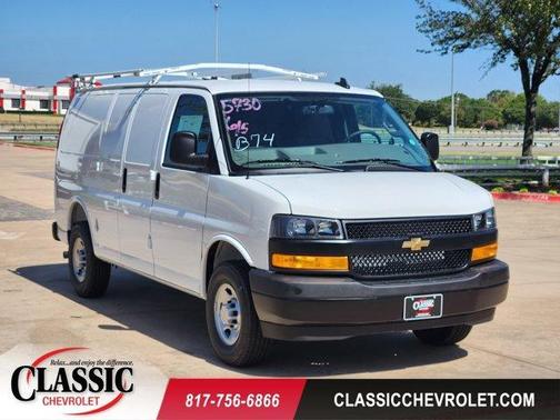 2025 Chevrolet Express 2500 Work Van