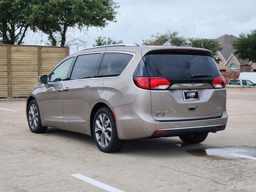 2018 Chrysler Pacifica Limited