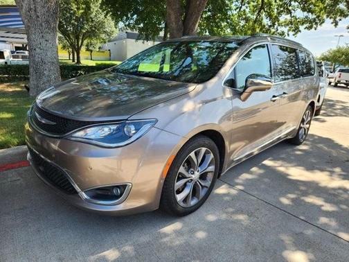 2018 Chrysler Pacifica Limited