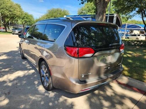 2018 Chrysler Pacifica Limited