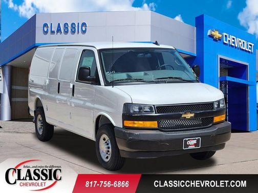 2025 Chevrolet Express 2500 Work Van