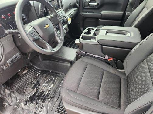 2025 Chevrolet Silverado 3500 WT