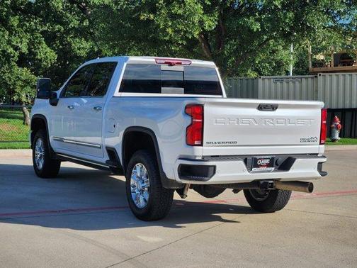 2025 Chevrolet Silverado 2500 High Country