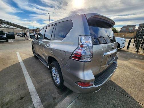 2023 Lexus GX 460 Base