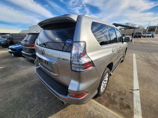 2023 Lexus GX 460 Base