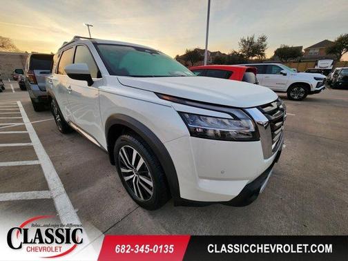 2024 Nissan Pathfinder Platinum
