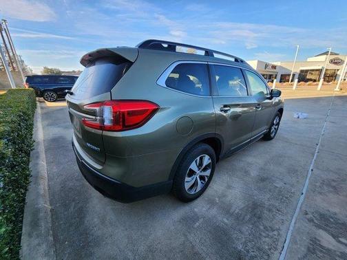 2023 Subaru Ascent Premium 7-Passenger