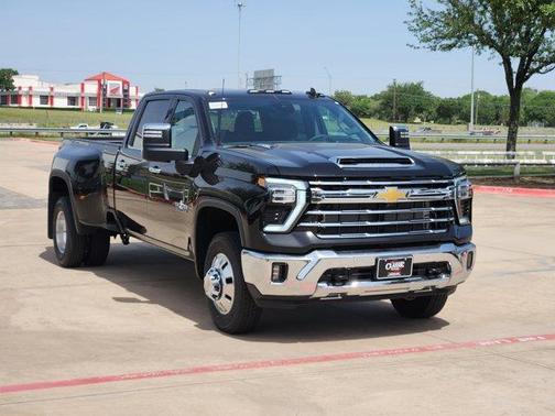 2025 Chevrolet Silverado 3500 LTZ