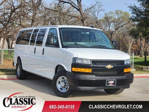 2024 Chevrolet Express 3500 LS