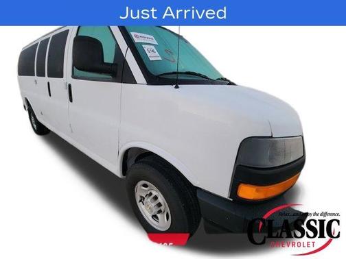 2024 Chevrolet Express 3500 LS