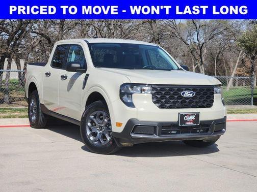 Desert Sand 2025 Ford Maverick XLT