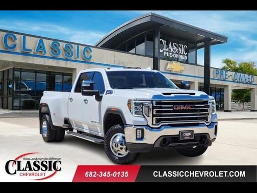 2022 GMC Sierra 3500 SLT