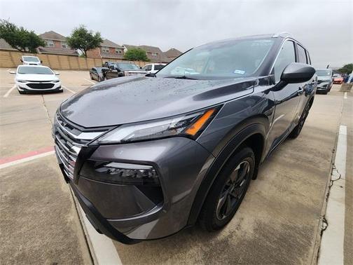 Gun Metallic 2025 Nissan Rogue SV