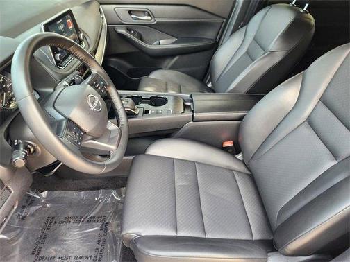 Gun Metallic 2025 Nissan Rogue SV