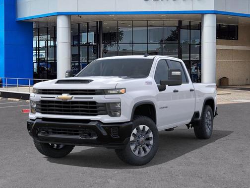 2026 Chevrolet Silverado 2500 Custom