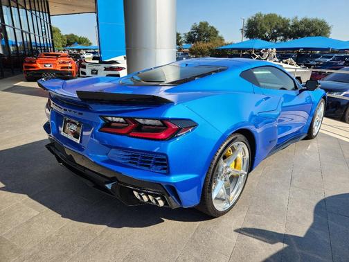 2025 Chevrolet Corvette E-Ray
