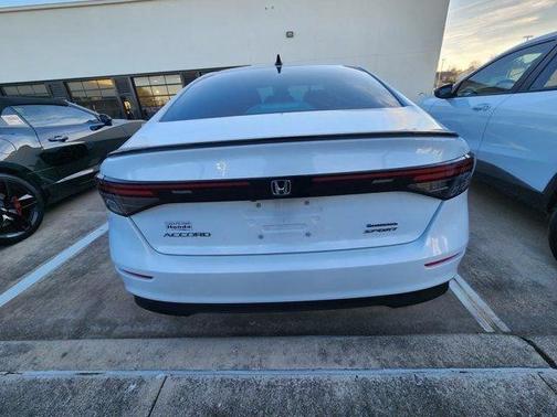 2025 Honda Accord Hybrid Sport