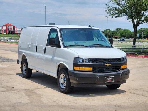 2025 Chevrolet Express 2500 Work Van