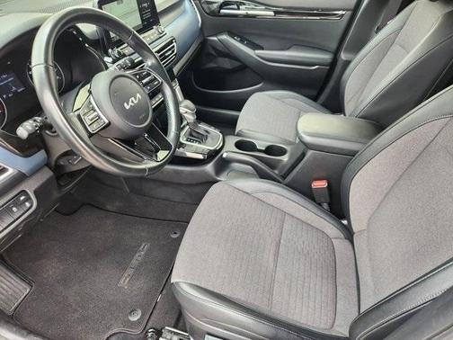 2022 Kia Seltos S