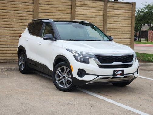 2022 Kia Seltos S