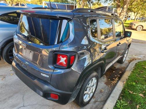 2022 Jeep Renegade Latitude