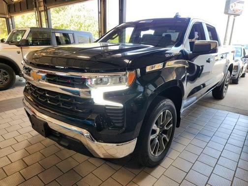 Black 2024 Chevrolet Silverado 1500 LT
