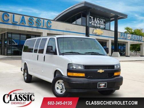 2025 Chevrolet Express 3500 LS