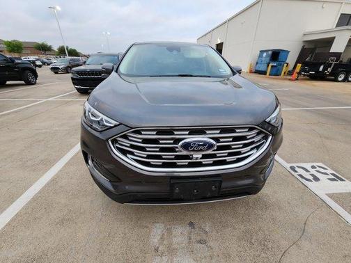 Magnetic 2020 Ford Edge Titanium