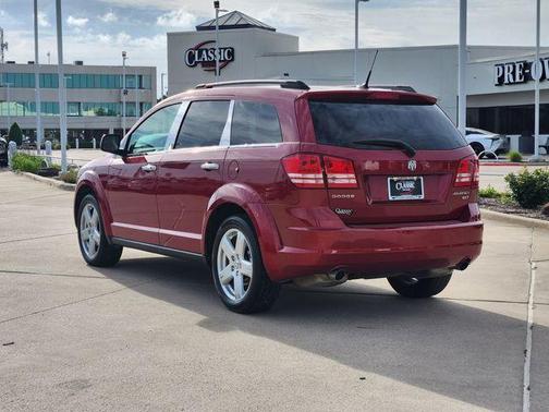 Inferno Red Crystal Pearlcoat 2010 Dodge Journey SXT