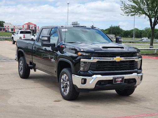 2025 Chevrolet Silverado 3500 LT