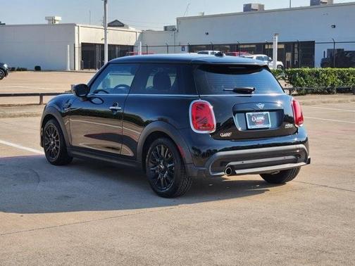 2022 MINI Hardtop Cooper