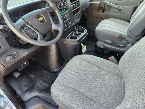 2025 Chevrolet Express 2500 Work Van