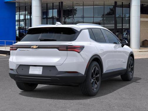 2026 Chevrolet Equinox EV LT 2